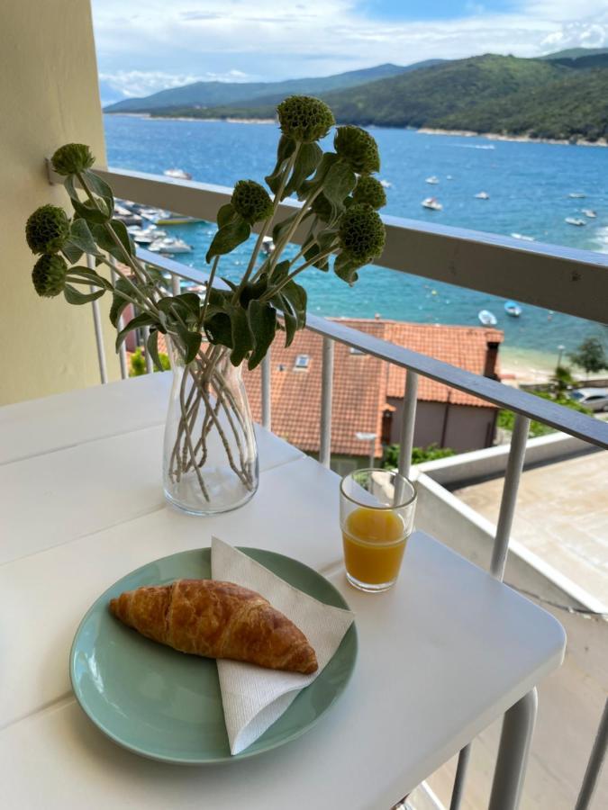 Angie - Intermezzo With Sea View In Center Of Rabac
