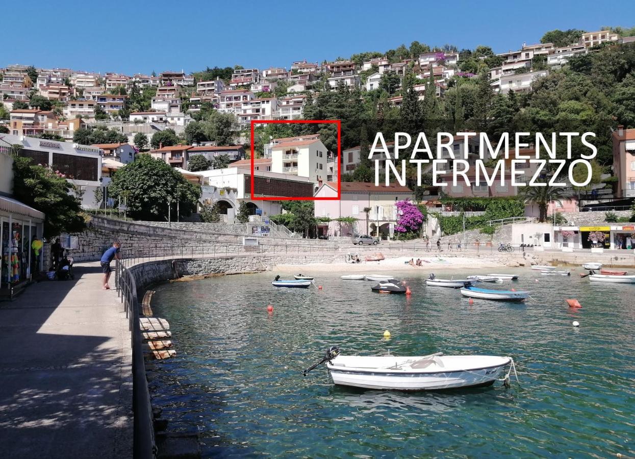 Angie - Intermezzo With Sea View In Center Of Apartment Rabac